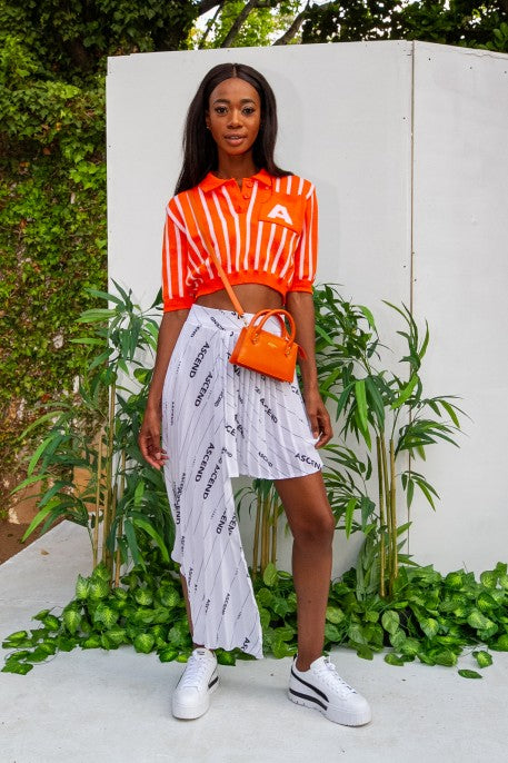 WOMEN'S STRIPED ORANGE GOLFER